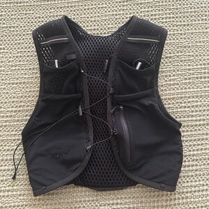 Salomon Skin Active 8 Running Vest